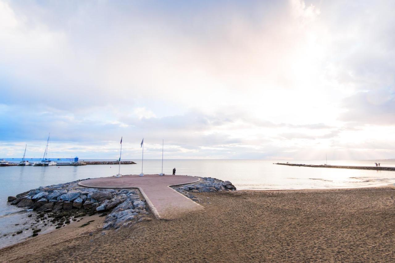 Beach Front Apartment-1St Line Марбеля Екстериор снимка