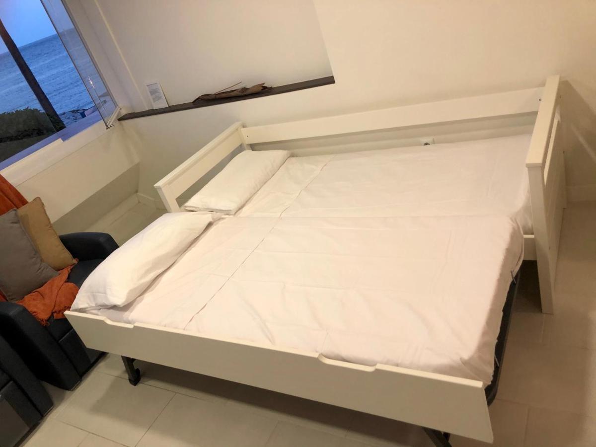 Beach Front Apartment-1St Line Марбеля Екстериор снимка
